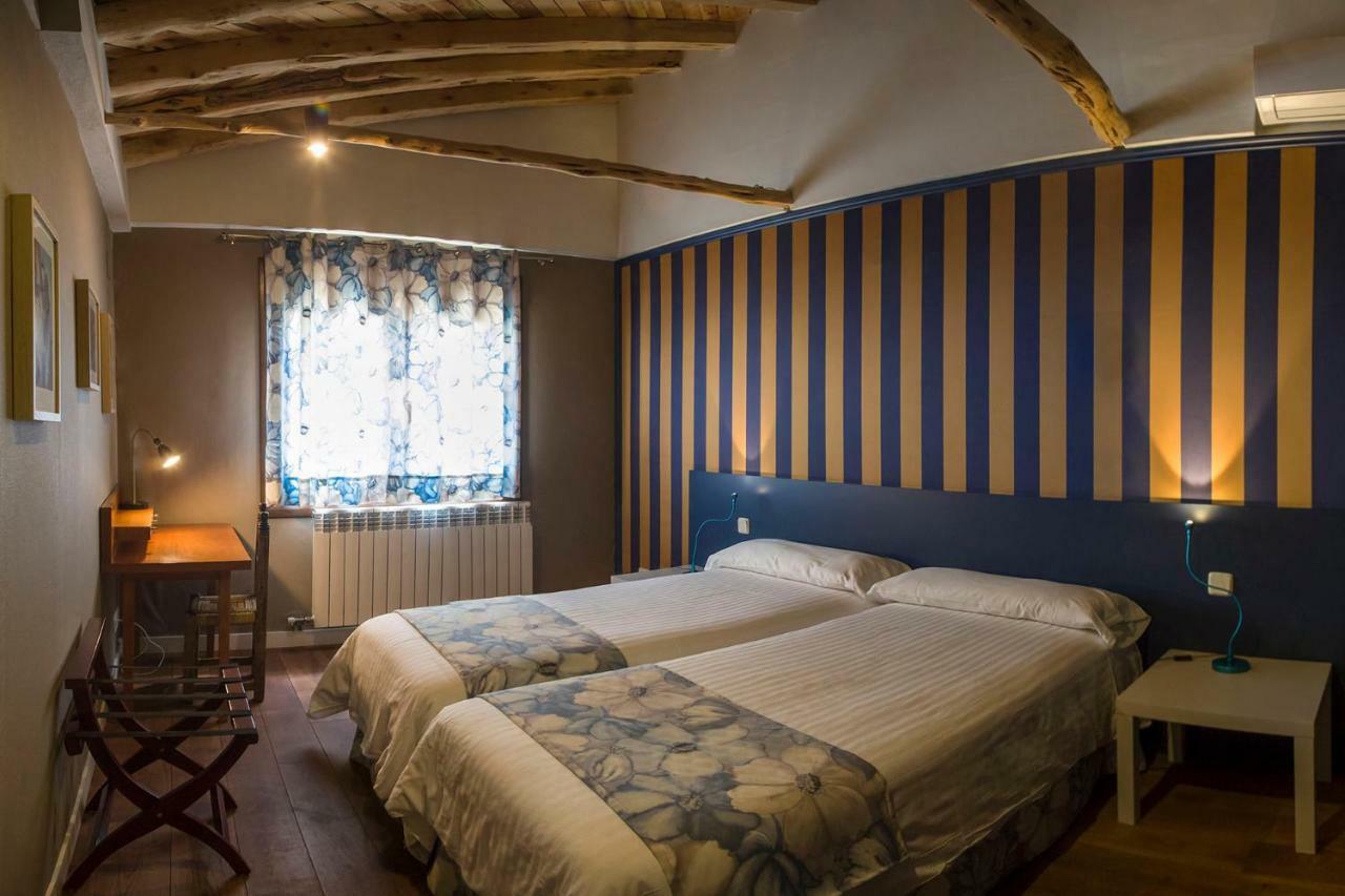 Apartamentos Rurales De La Sexma Del Sabinar Corduente Εξωτερικό φωτογραφία